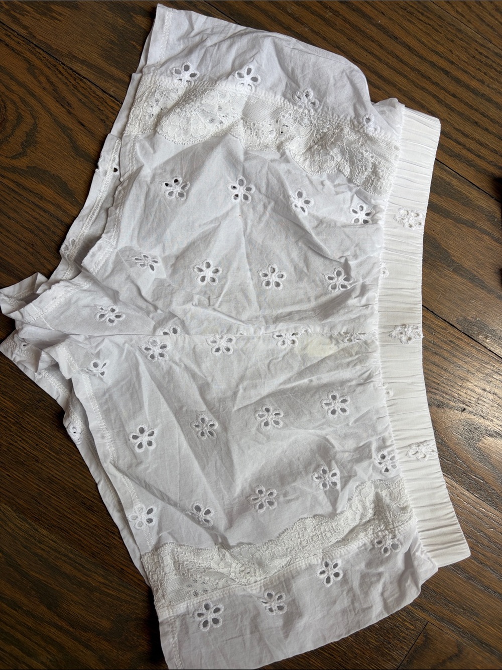 White eyelet pajama lounge tank top & shorts set - Picture 5 of 7